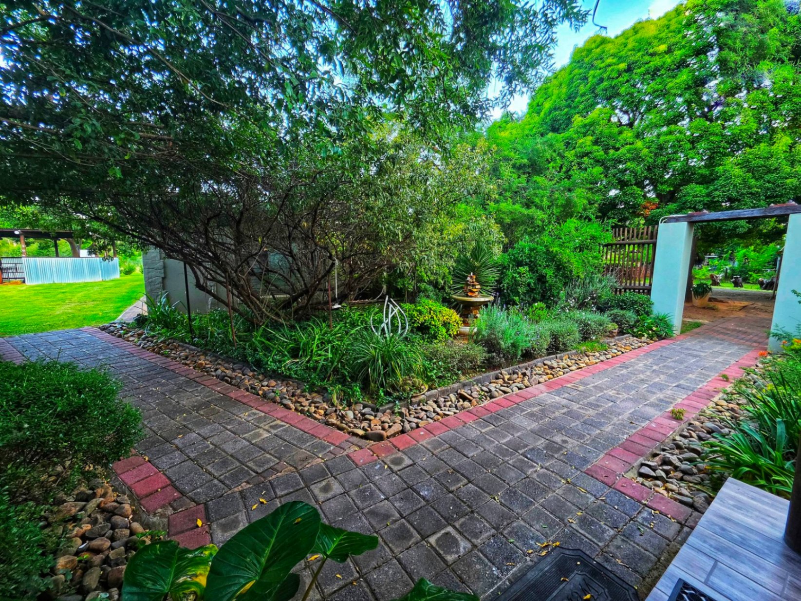 Aqua Terra Guesthouse — view 13