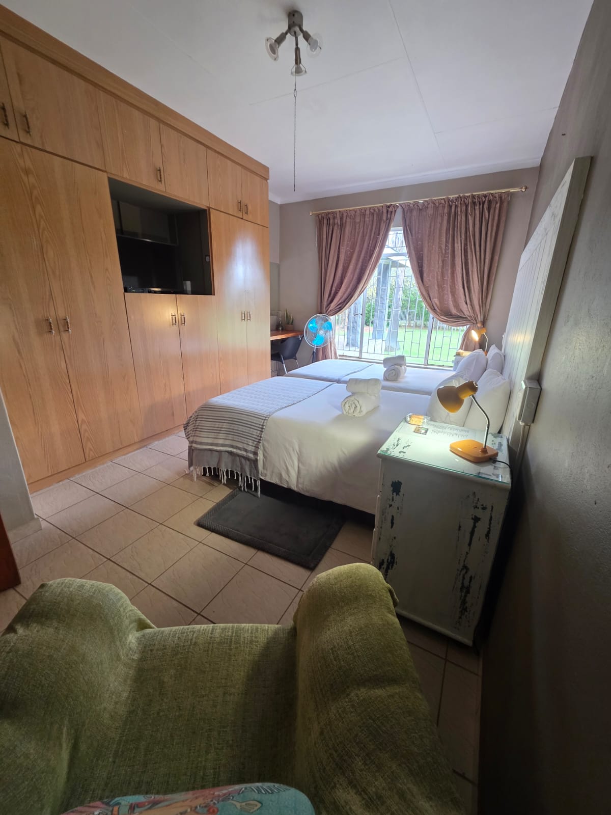 Rooms 4 & 5 at Aqua Terra Guesthouse — photo 1
